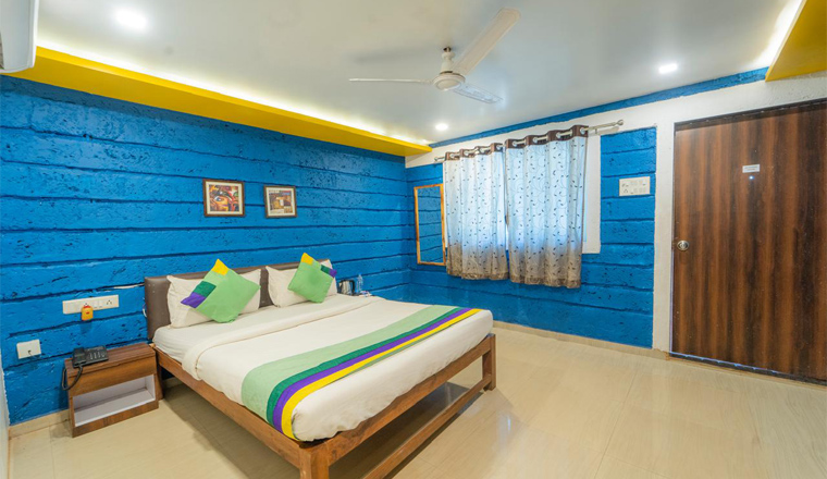Dapoli resorts